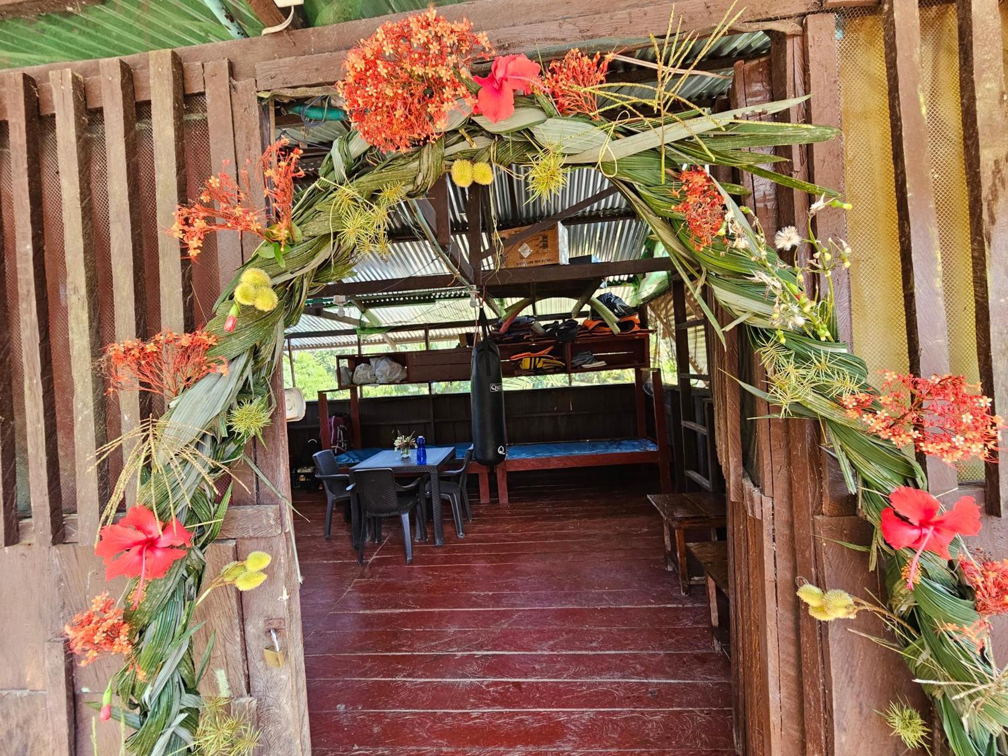 Resguardo Indigena Yagua Hotel Internado Santa Sofia Kültér fotó