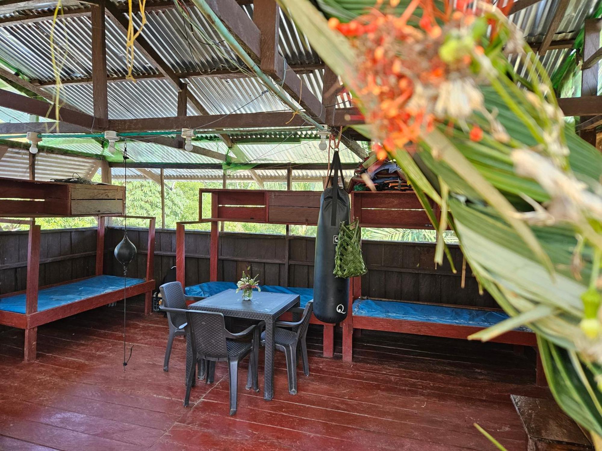Resguardo Indigena Yagua Hotel Internado Santa Sofia Kültér fotó