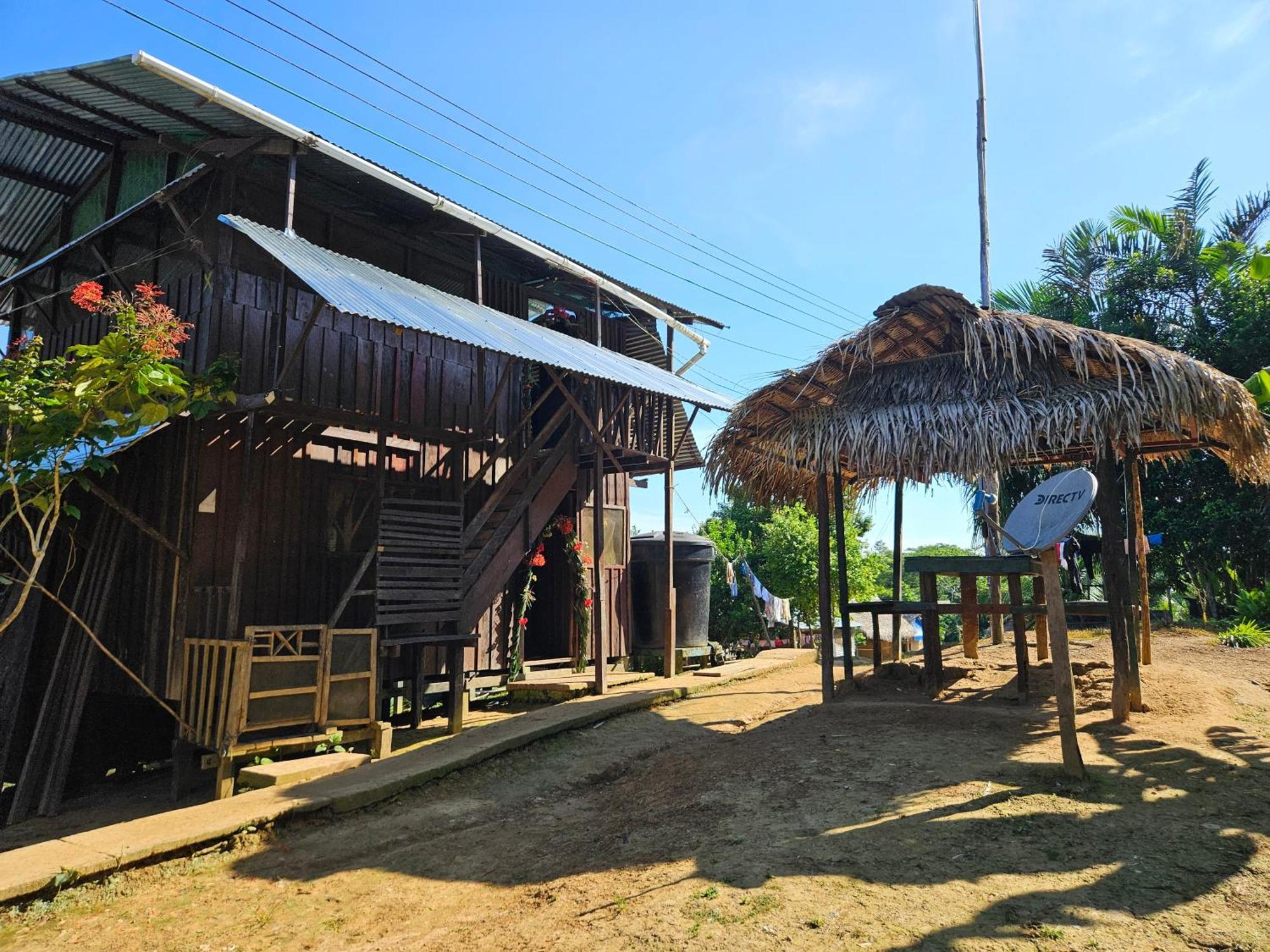 Resguardo Indigena Yagua Hotel Internado Santa Sofia Kültér fotó