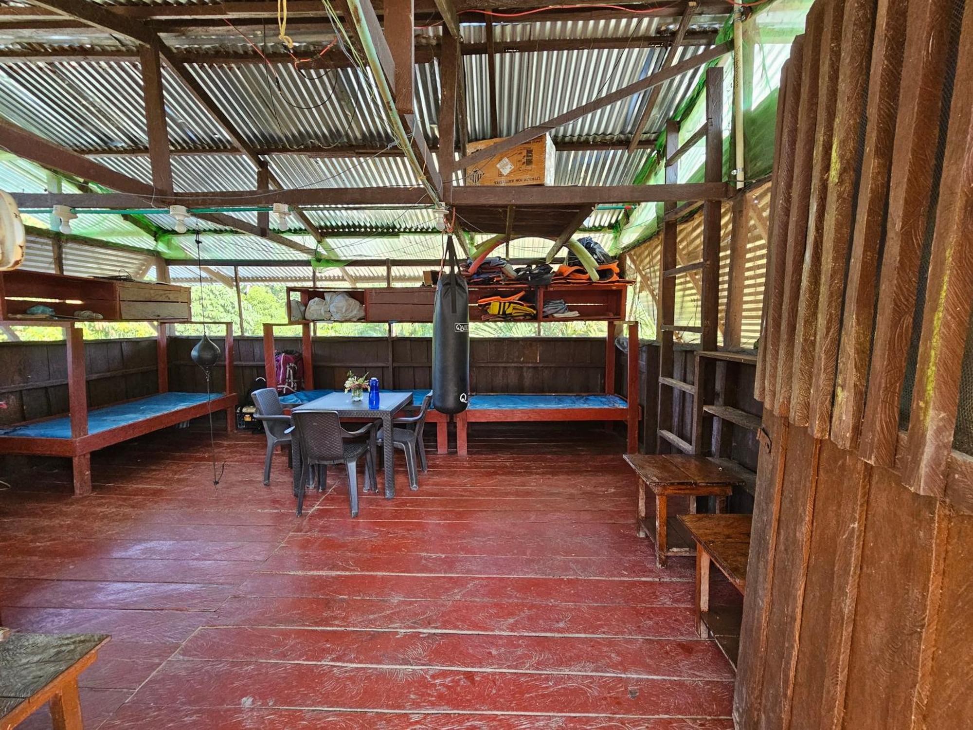 Resguardo Indigena Yagua Hotel Internado Santa Sofia Kültér fotó