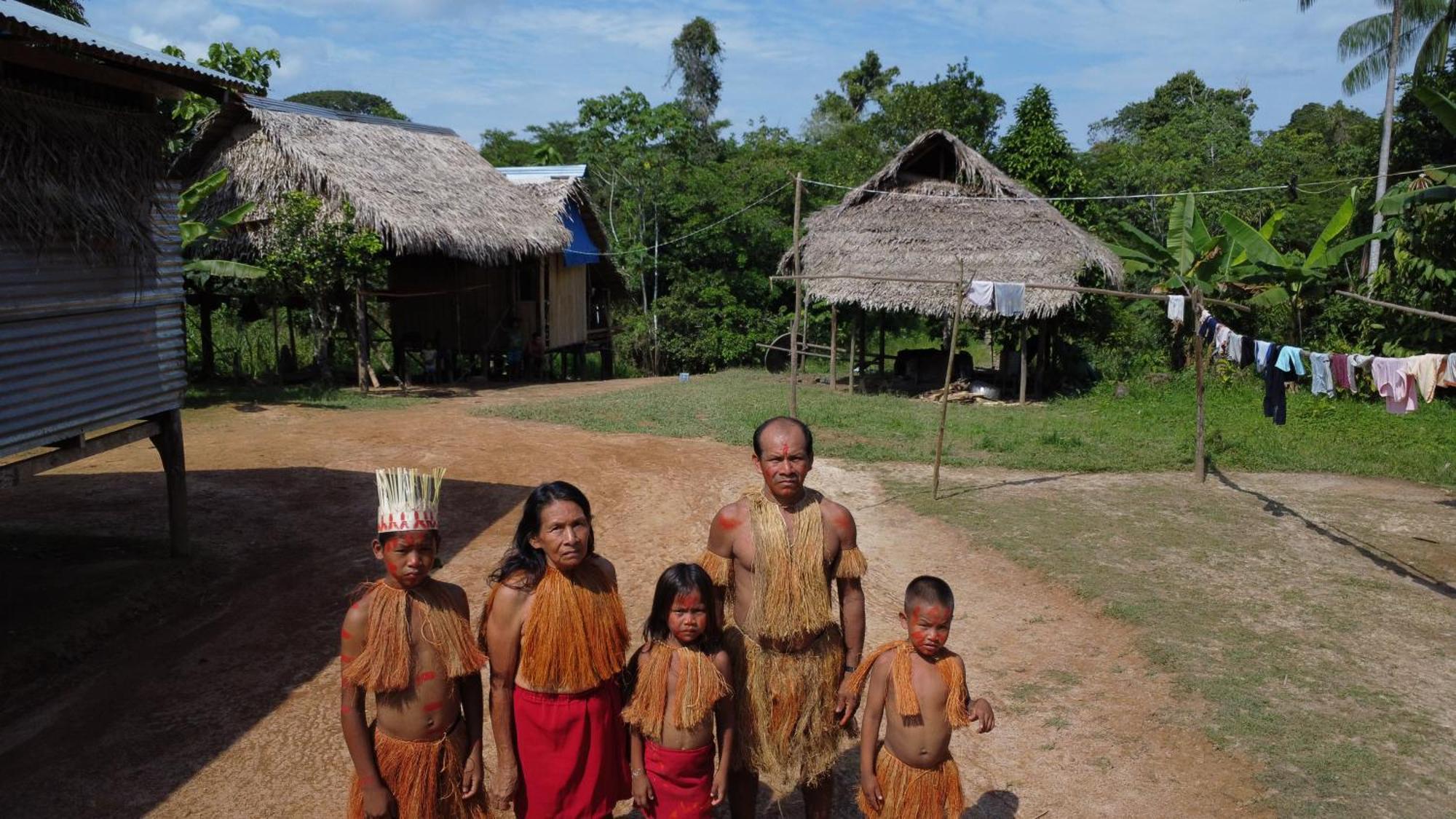 Resguardo Indigena Yagua Hotel Internado Santa Sofia Kültér fotó