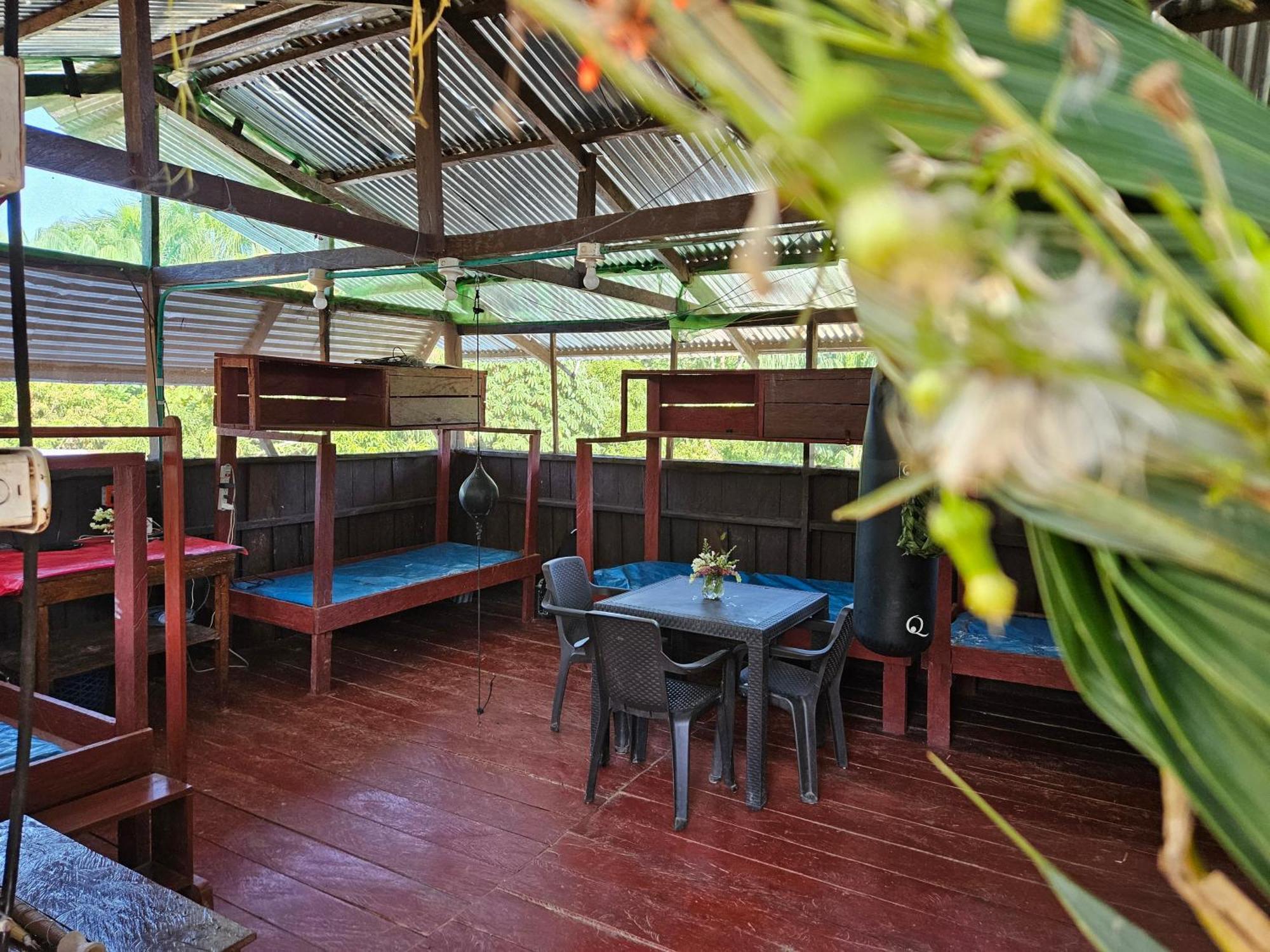 Resguardo Indigena Yagua Hotel Internado Santa Sofia Kültér fotó