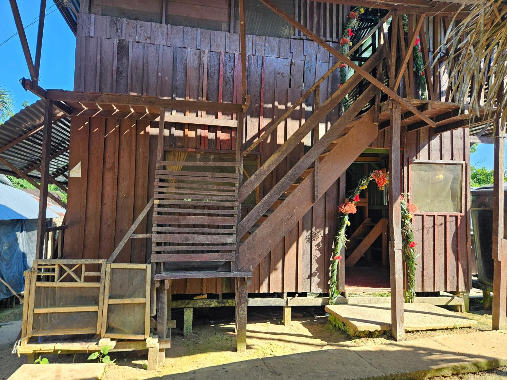 Resguardo Indigena Yagua Hotel Internado Santa Sofia Kültér fotó
