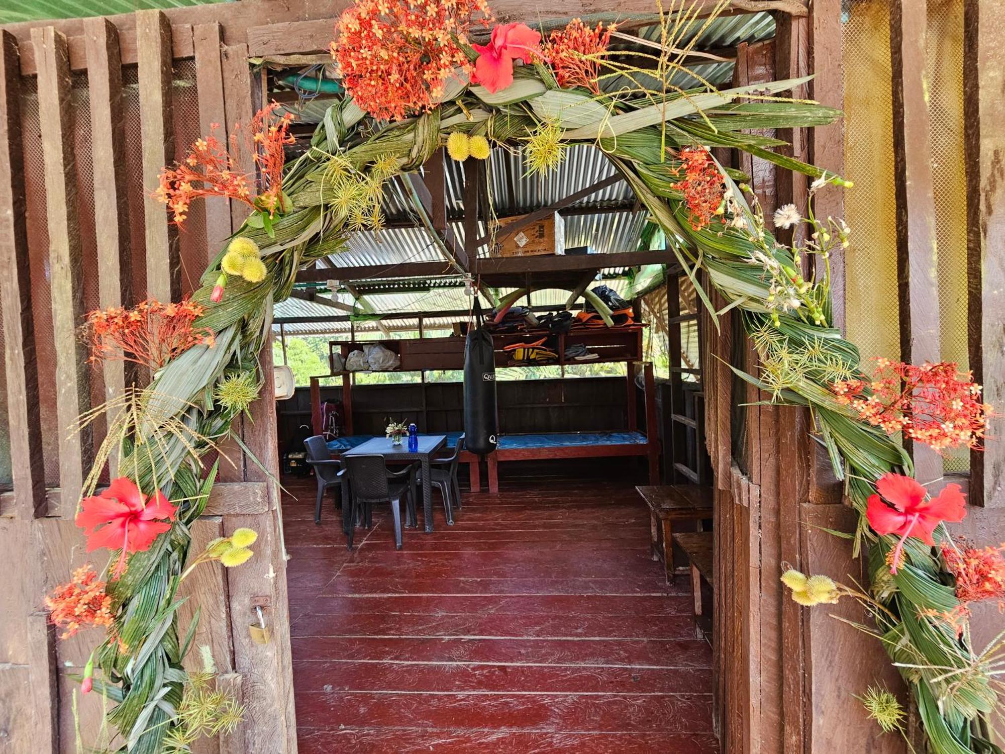 Resguardo Indigena Yagua Hotel Internado Santa Sofia Kültér fotó